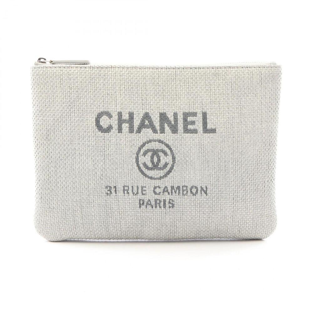 CHANEL Gray Straw Deauville Clutch Bag